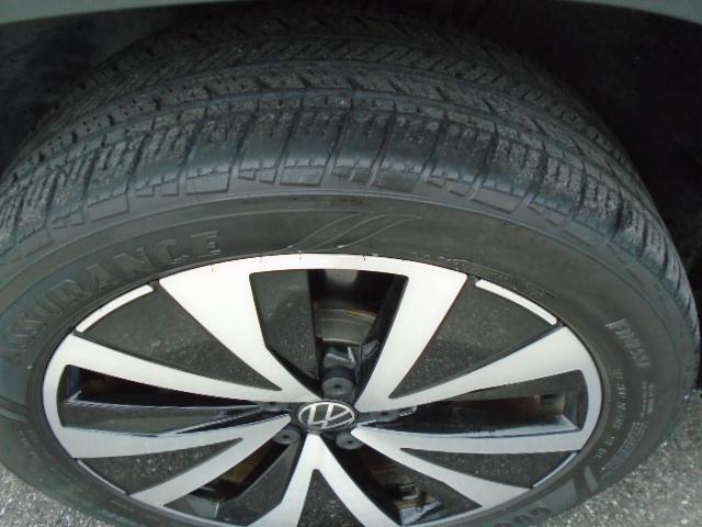 Volkswagen Taos Comfortline 2023