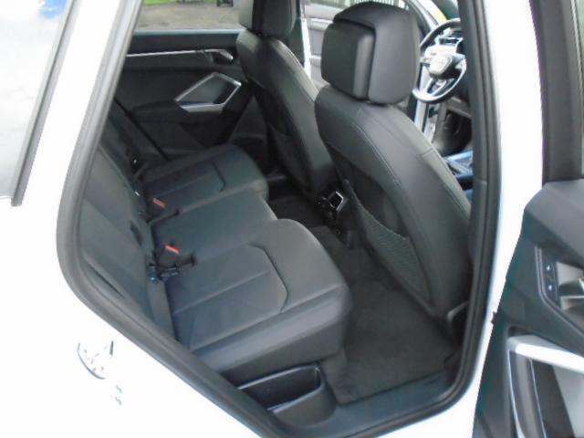 Audi Q3 S line Premium quattro 2024