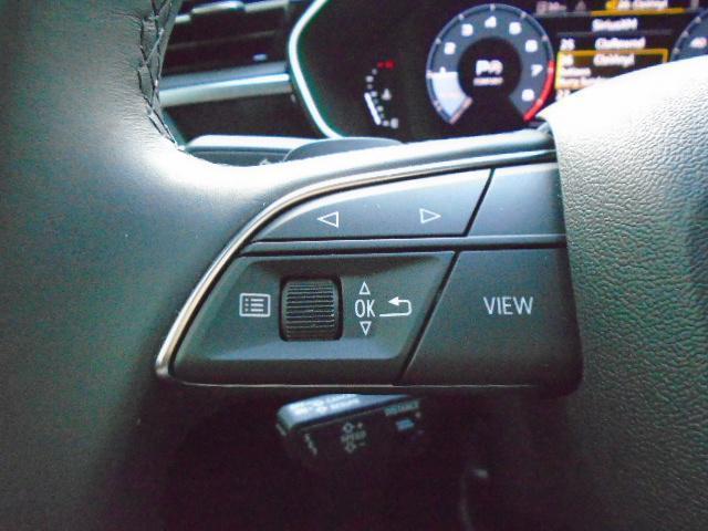 Audi Q3 S line Premium quattro 2024