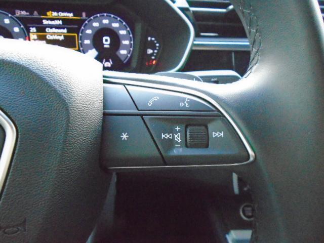 Audi Q3 S line Premium quattro 2024
