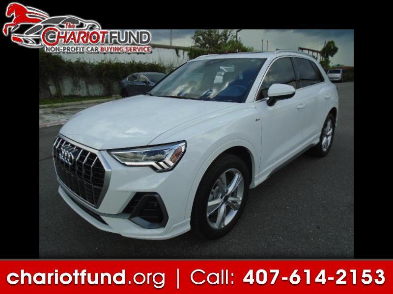 Audi Q3 S line Premium quattro 2024