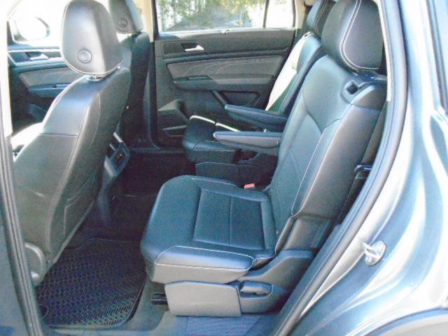 Volkswagen Atlas V6 SE w/Technology 2023