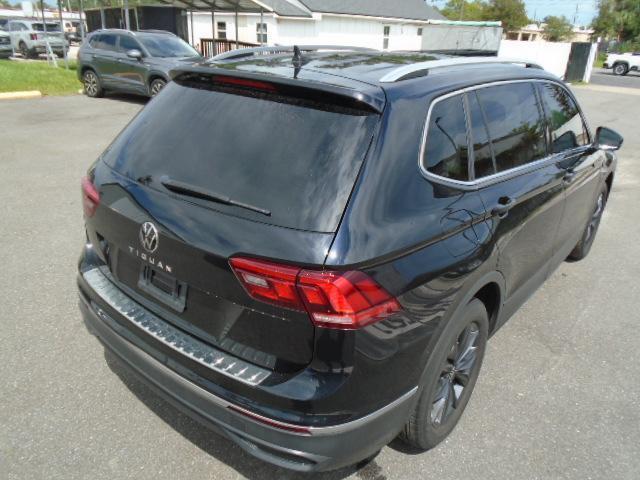 Volkswagen Tiguan SE 2023