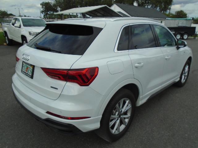 Audi Q3 S line Premium Plus quattro 2023