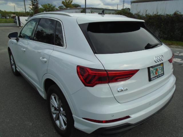 Audi Q3 S line Premium Plus quattro 2023