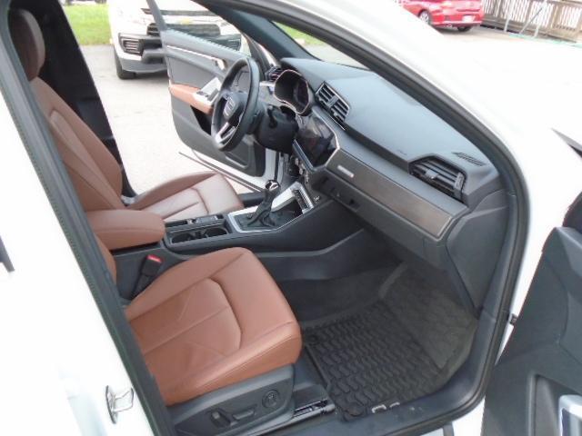 Audi Q3 S line Premium Plus quattro 2023