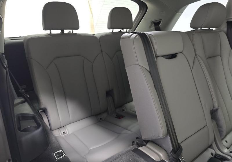 Audi Q7 Premium Plus 45 TFSI quattro 2024