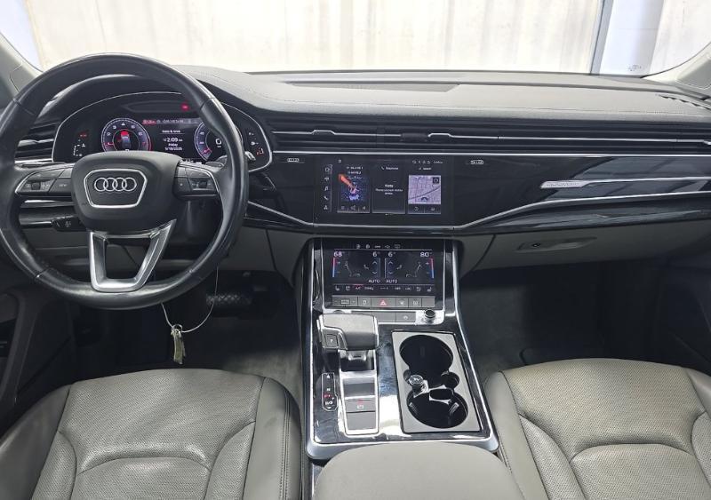 Audi Q7 Premium Plus 45 TFSI quattro 2024