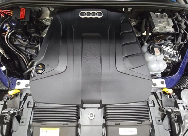 Audi Q7 Premium Plus 45 TFSI quattro 2024
