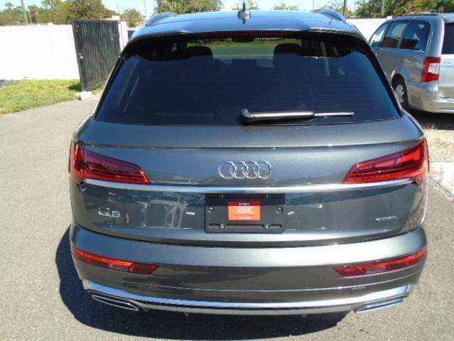Audi Q5 2.0T Premium quattro 2023