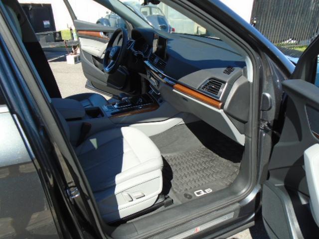 Audi Q5 2.0T Premium quattro 2023