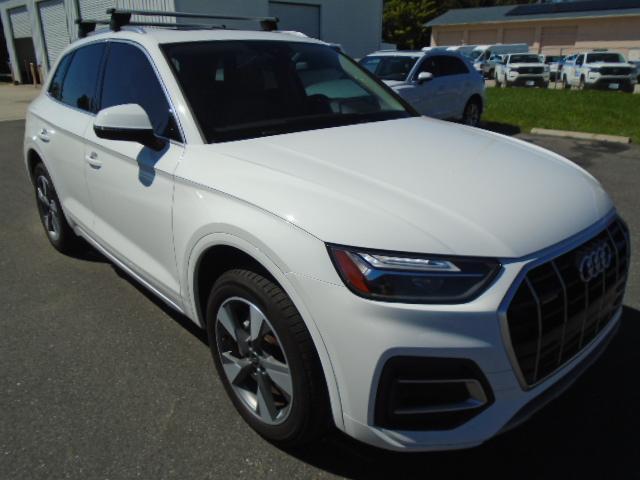 Audi Q5 2.0T Premium quattro 2023