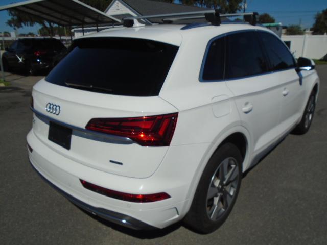 Audi Q5 2.0T Premium quattro 2023