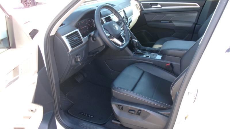 Volkswagen Atlas SE w/Technology 2023