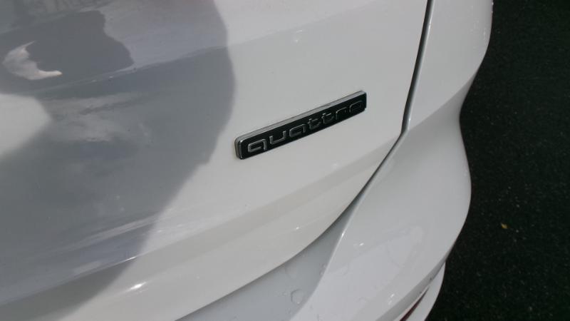 Audi Q3 S line Premium quattro 2023