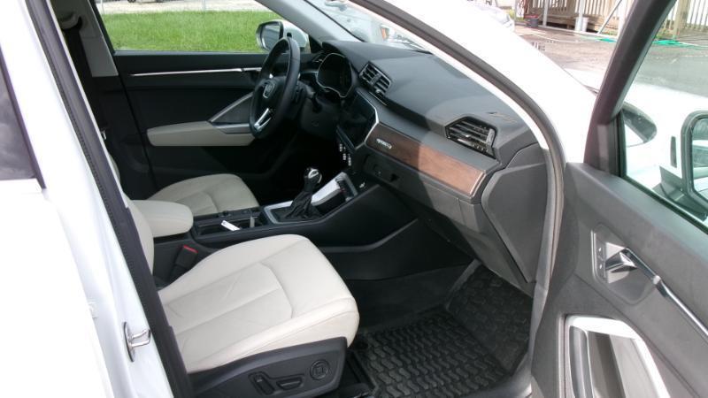 Audi Q3 S line Premium quattro 2023