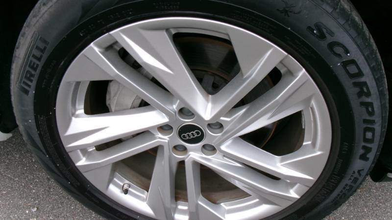 Audi Q7 Premium Plus 55 TFSI quattro 2023