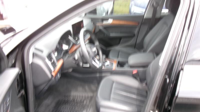 Audi Q5 2.0T Premium quattro 2023