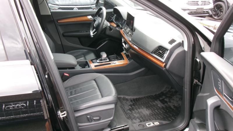 Audi Q5 2.0T Premium quattro 2023