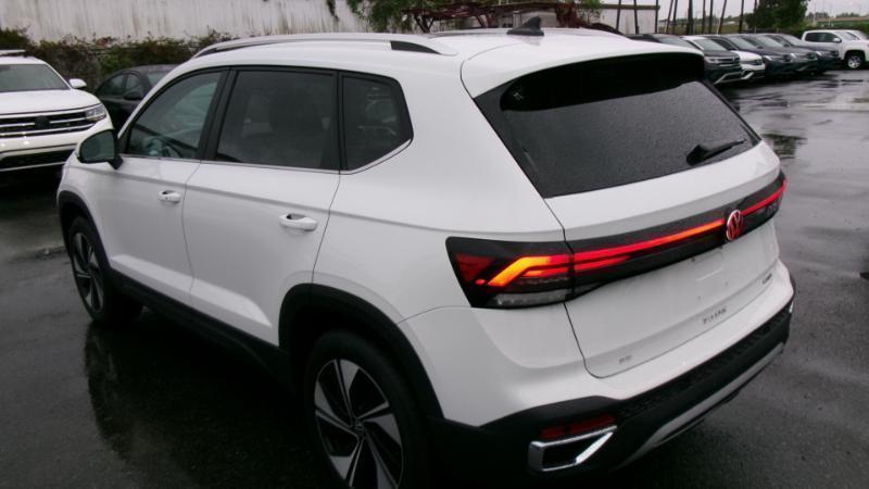 Volkswagen Taos SE 4Motion 2025