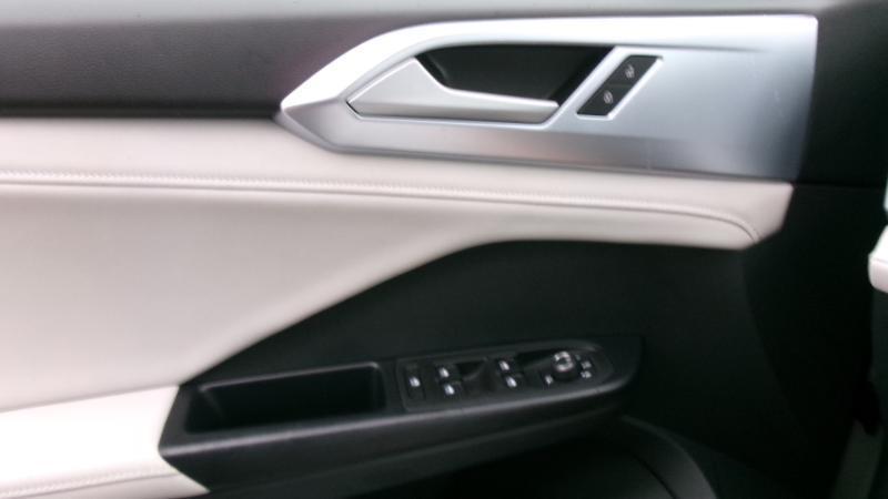 Volkswagen Taos SE 4Motion 2025
