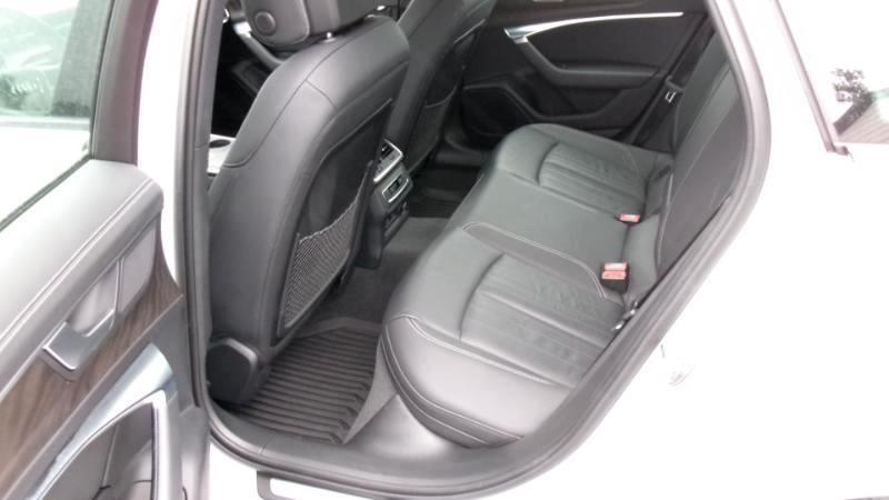 Audi A6 Premium 45 TFSI quattro 2023
