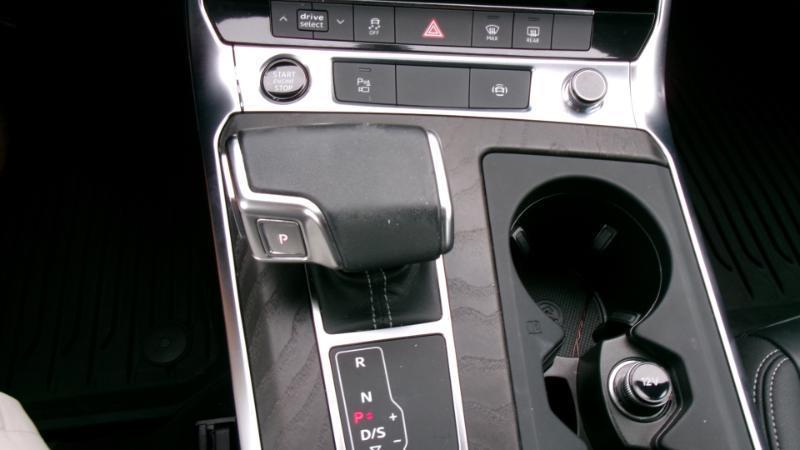 Audi A6 Premium 45 TFSI quattro 2023