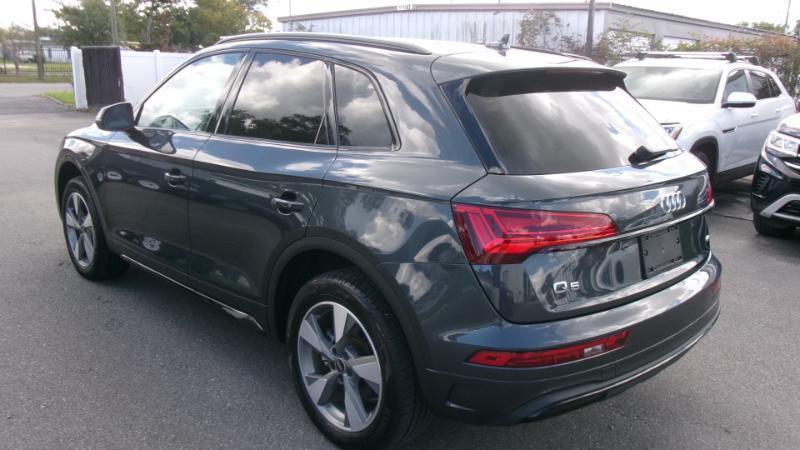 Audi Q5 2.0T Premium quattro 2025