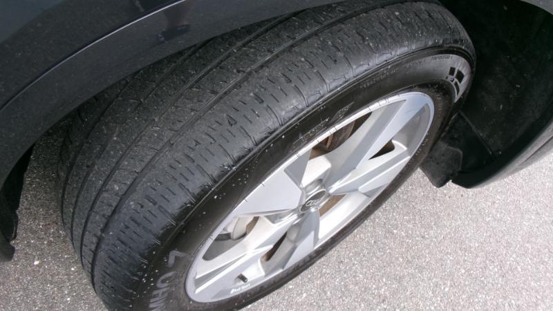 Audi Q5 2.0T Premium quattro 2025