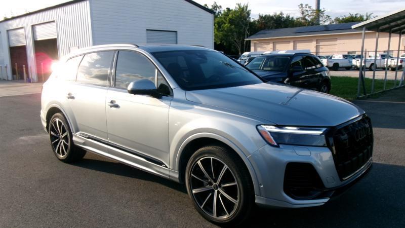 Audi Q7 Premium Plus 45 TFSI quattro 2025