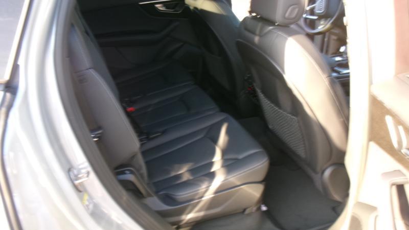 Audi Q7 Premium Plus 45 TFSI quattro 2025