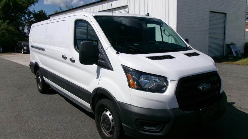 Ford Transit 250 Van Low Roof w/Sliding Pass. 130-in. WB 2020