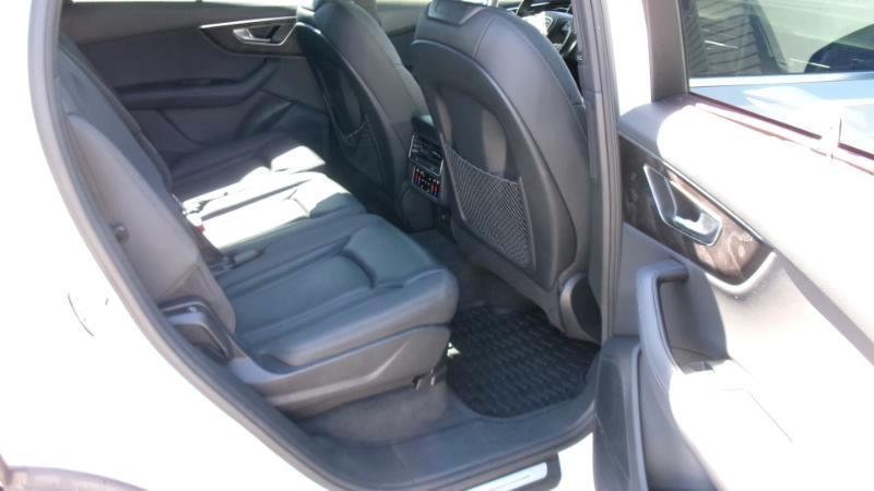 Audi Q7 Premium Plus 45 TFSI quattro 2023