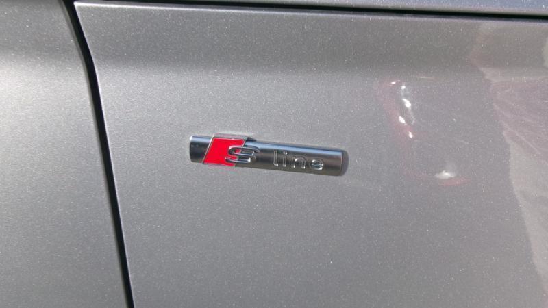 Audi Q5 2.0T Premium quattro 2023