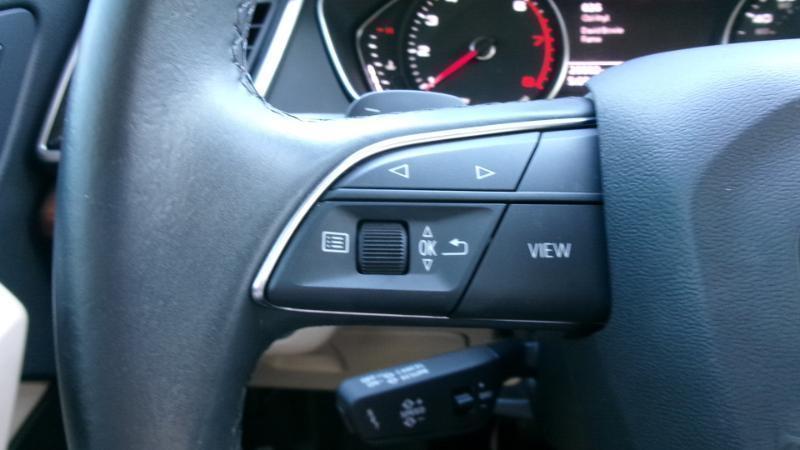 Audi Q5 2.0T Premium quattro 2023
