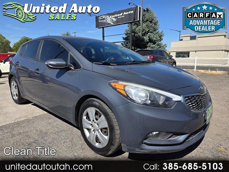 2016 Kia Forte 5-Door LX