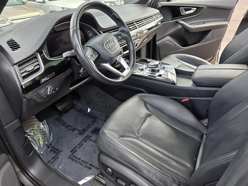 Audi Q7 3.0 Premium Plus quattro 2017 Audi Q7 3.0 Premium Plus quattro 2017