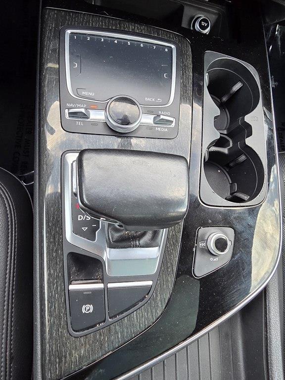 Audi Q7 3.0 Premium Plus quattro 2017 Audi Q7 3.0 Premium Plus quattro 2017