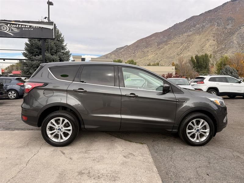 Ford Escape SE 4WD 2017 Ford Escape SE 4WD 2017