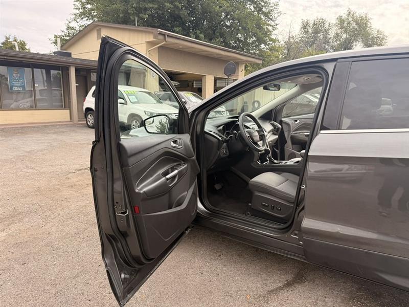 Ford Escape SE 4WD 2017 Ford Escape SE 4WD 2017