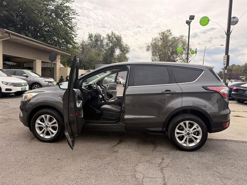 Ford Escape SE 4WD 2017 Ford Escape SE 4WD 2017