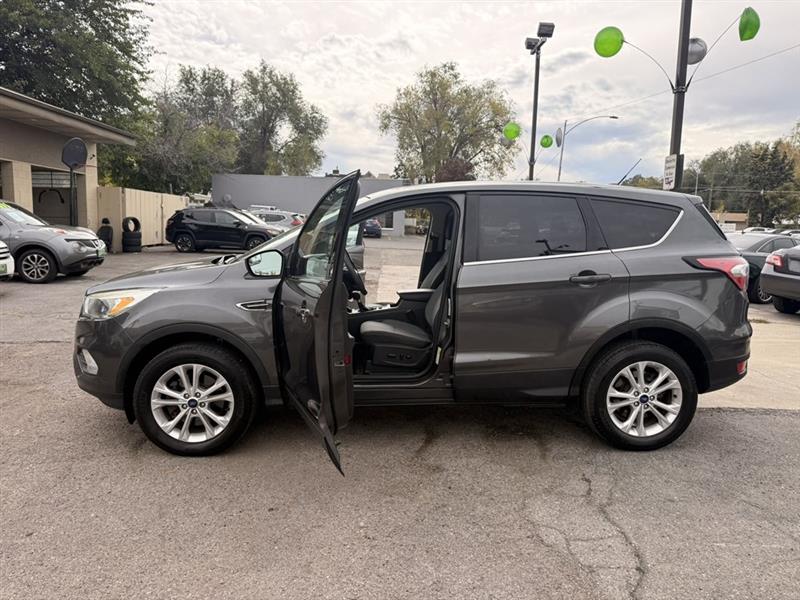 Ford Escape SE 4WD 2017 Ford Escape SE 4WD 2017