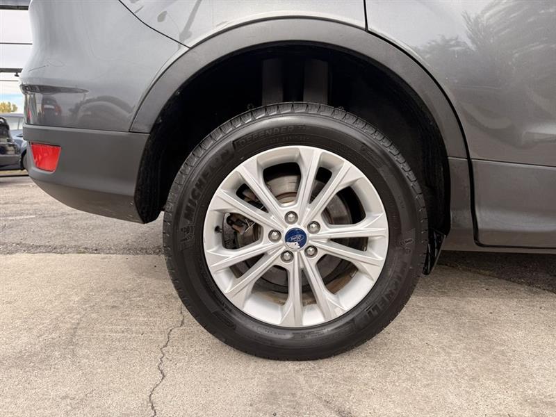 Ford Escape SE 4WD 2017 Ford Escape SE 4WD 2017