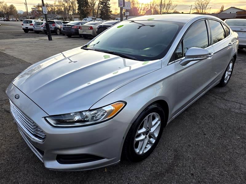 Ford Fusion SE 2013