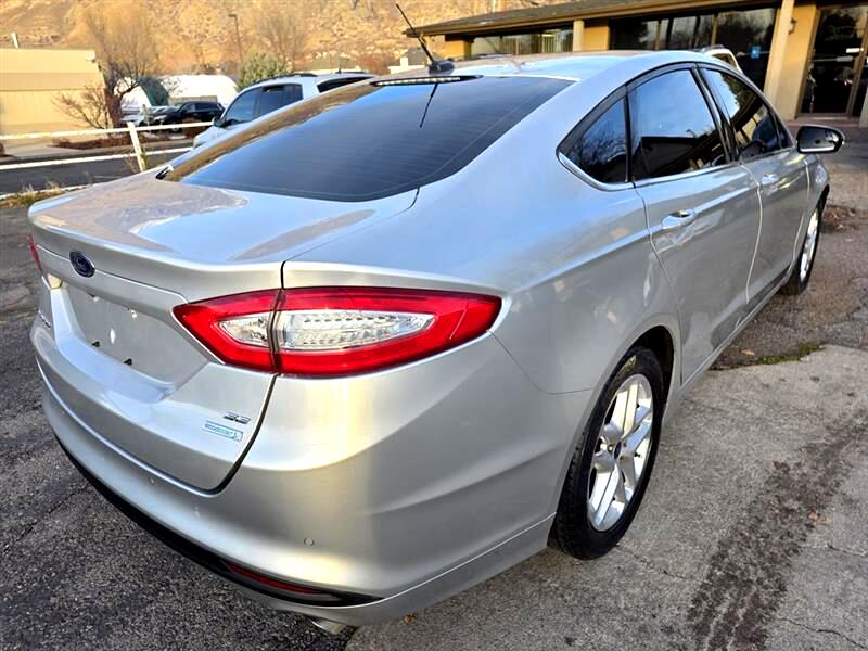 Ford Fusion SE 2013