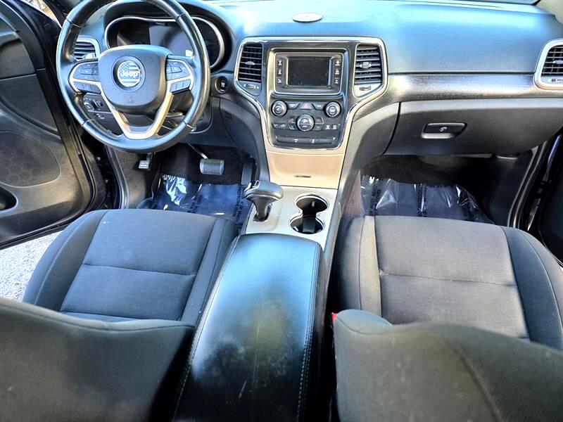 Jeep Grand Cherokee Laredo 4WD 2015