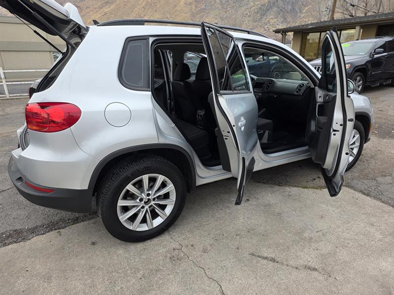 Volkswagen Tiguan S 4Motion 2018