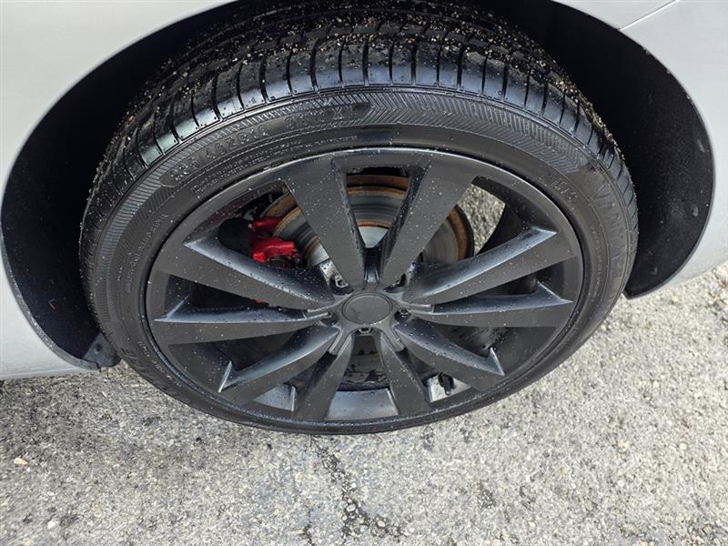 Volkswagen Beetle 2.0T Turbo 2013