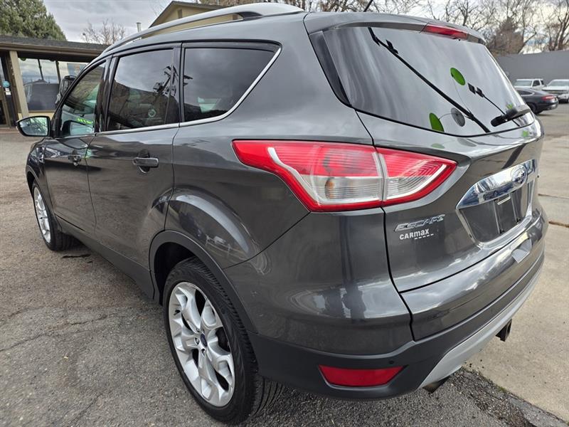 Ford Escape Titanium 4WD 2015