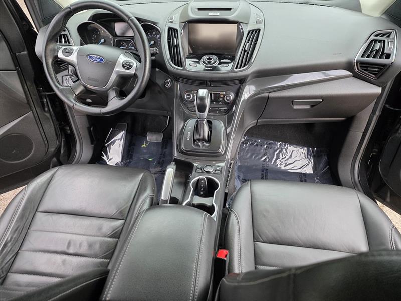 Ford Escape Titanium 4WD 2015